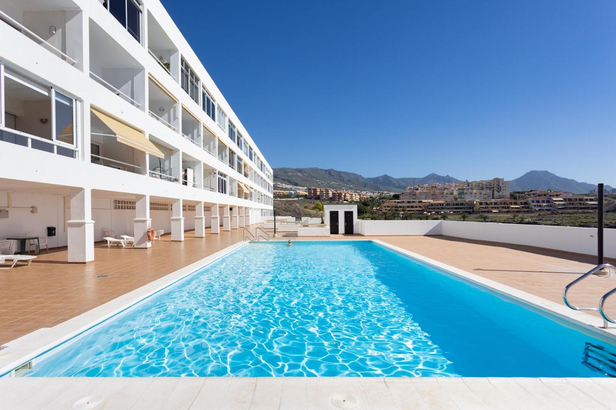 Relax And Enjoy The Sea Apartment Каляо Салвахе Екстериор снимка