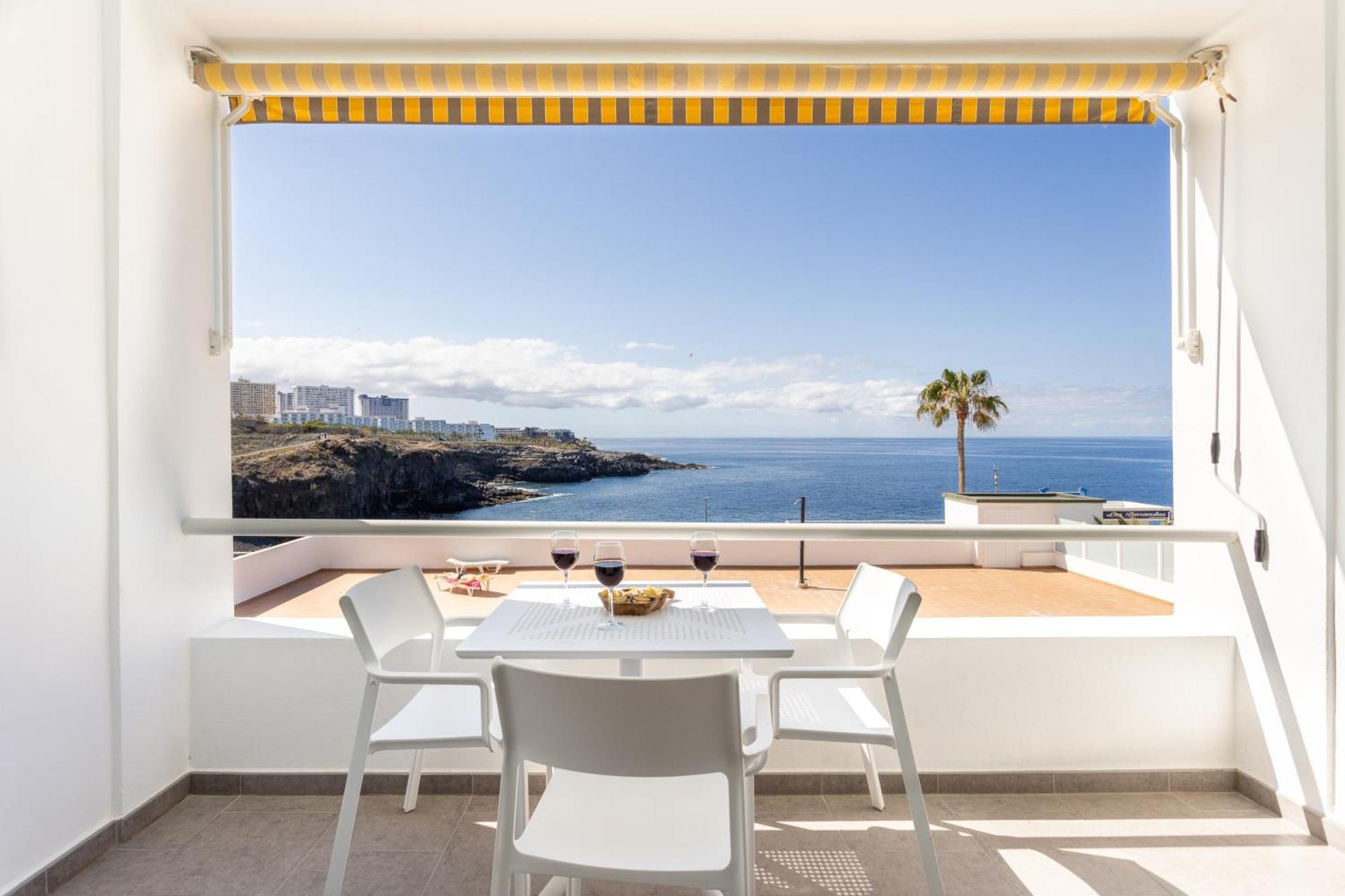 Relax And Enjoy The Sea Apartment Каляо Салвахе Екстериор снимка